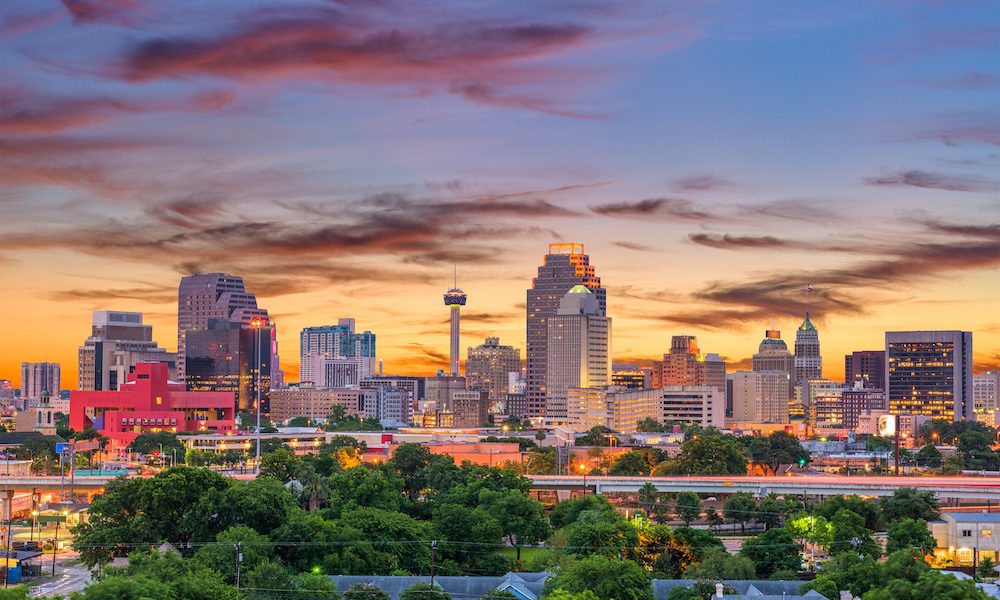 San Antonio, Texas, USA downtown skyline.